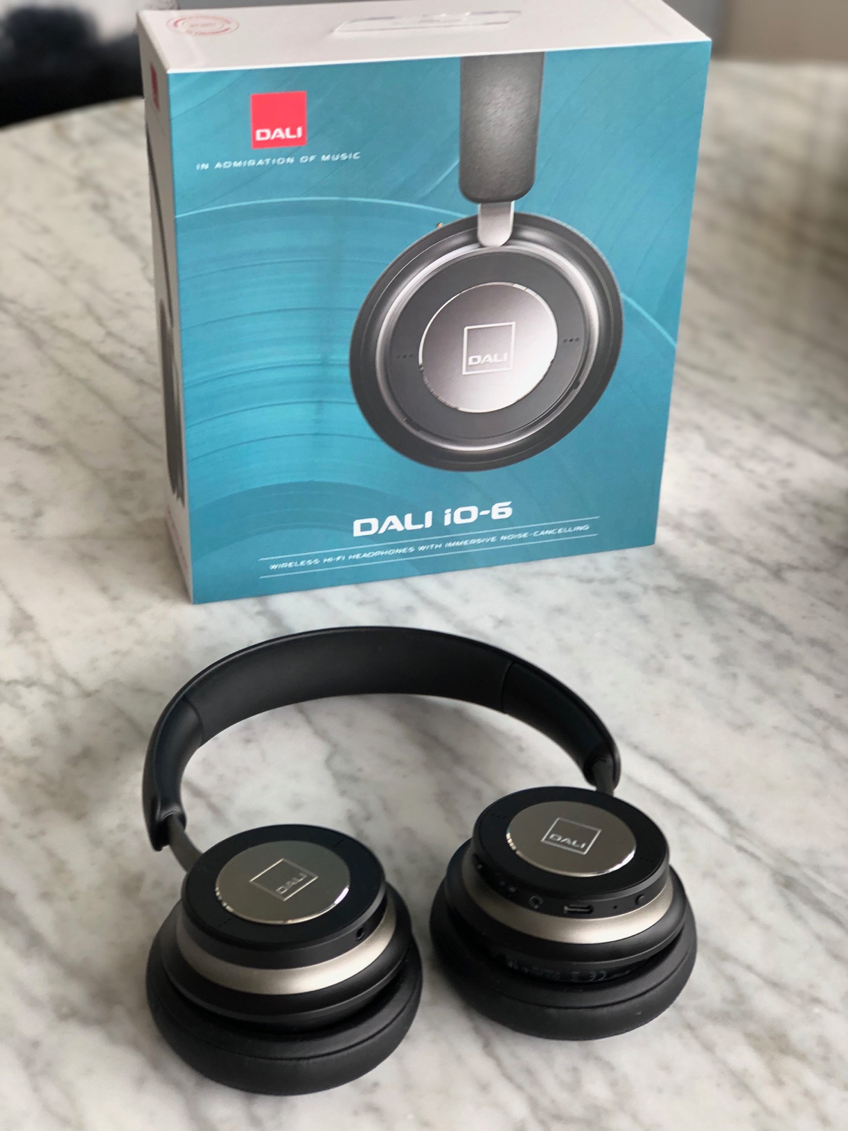 Guter Sound, gewöhnungsbedürftige Bedienung