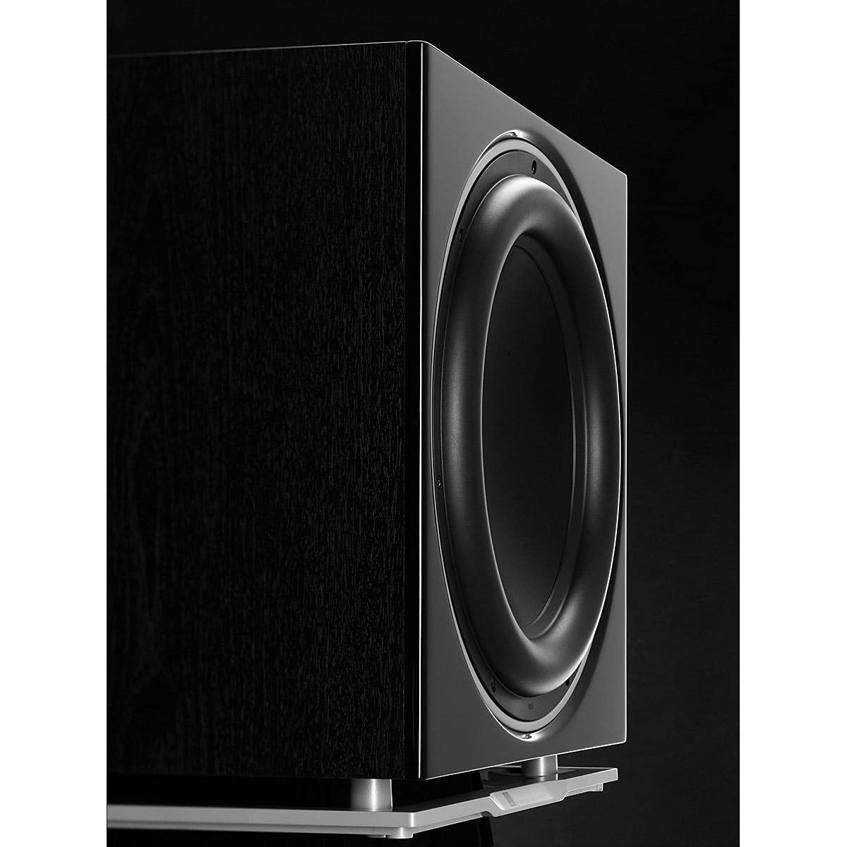 dali-sub-k-14-f-aktiv-subwoofer-14-zoll-450-watt image 3